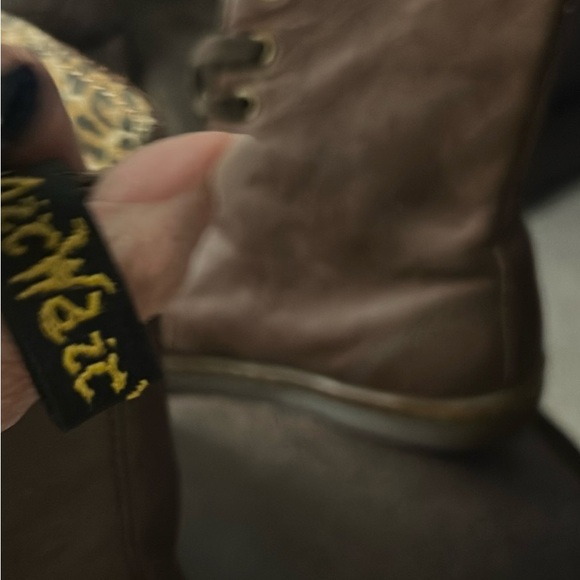 Women’s brown leather Doc Marten - Picture 2 of 11